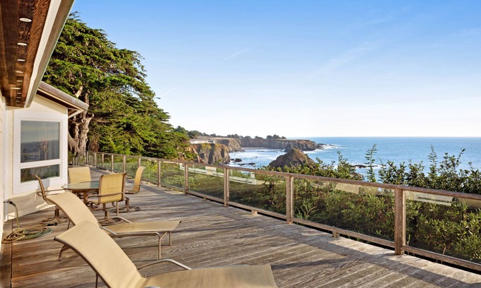 Gualala Casa | Casa frente al mar con bañera de hidromasaje privada, vistas y acceso cercano a la playa
