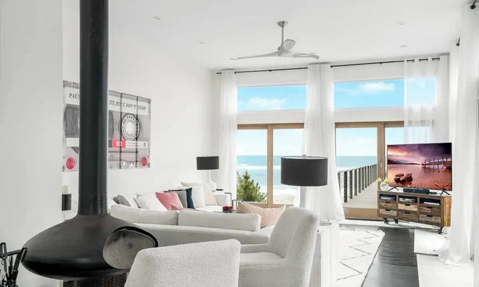 Fire Island Casa | Oceanfront in Fire Island Pines