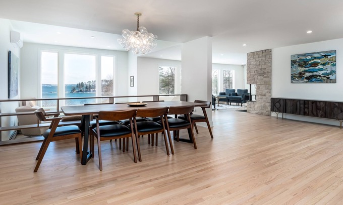 Falmouth Foreside Casa | Oceanfront Luxury Modern Home - Heated Pool & Hot Tub - Minutes to Old Port