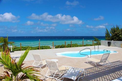 West Bay Casa | Oceanfront Oasis Home with cottage & pool