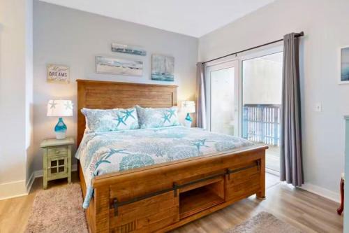 Rockaway Beach Casa | Oceanfront Oasis King Suite Stunning Views