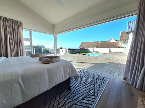Port Alfred Casa | Oceanfront Oasis - Private pool and Solar