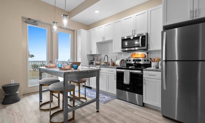 Seabreeze Park Condominio | Oceanfront Oasis Daytona Beach 1BR/1BA - Parking Lot View - 214