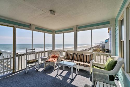 Murrells Inlet Casa | Oceanfront Oasis with Sundeck 12 Mi to Myrtle Beach