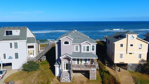 Duck Casa | OCEANFRONT, Ocean Views, ELEVATOR, Private Beach Walkway, BB14, Heart Of Duck