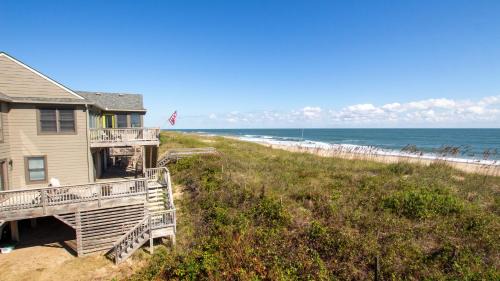 Duck Casa | OCEANFRONT, Ocean Views, Sun Decks, Close to Beach Access, SA112, The SandBar