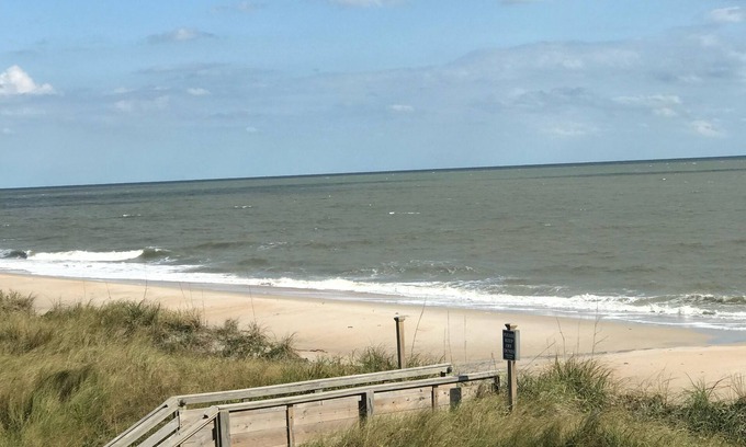 North Topsail Beach Casa | Casa frente al mar "En un ala, un ala y una oración" ¡RESERVANDO AHORA PARA 2020!