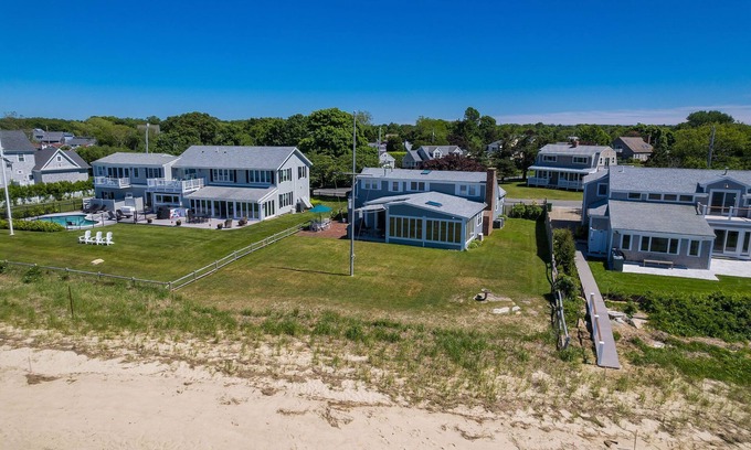 Barnstable Casa | Oceanfront on Sunset Lane - Clean & Spacious with Central AC!
