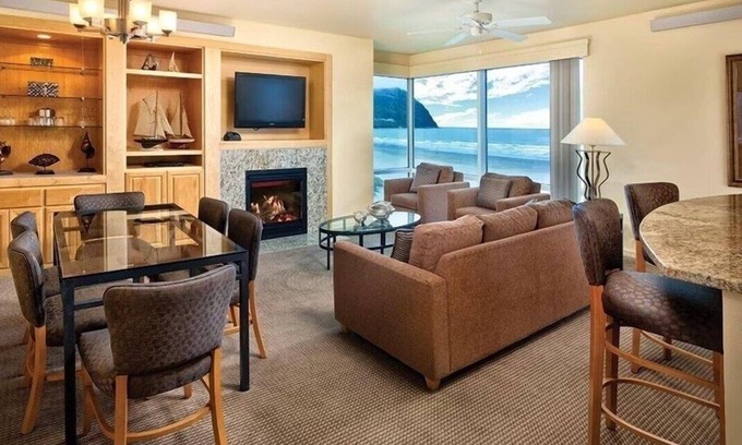 Seaside Complejo | Oceanfront Penthouse Condo, Worldmark Seaside Resort; Nights 5, 6 & 7 only 50