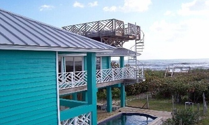 Ambersand Beach Casa | Frente al mar, playa privada, muelle, piscina climatizada, Vero Beach Florida