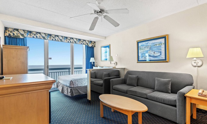 Downtown Myrtle Beach Hotel | Oceanfront Studio - Right on the Boardwalk