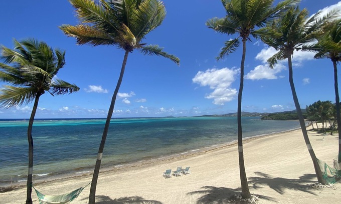 Estate Golden Rock Condominio | Oceanfront Sugar Beach Condo