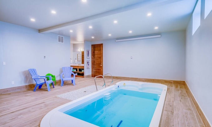 Manzanita Casa | Frente al mar !! - "The Pool House" (Sí, ¡tiene una piscina cubierta!)