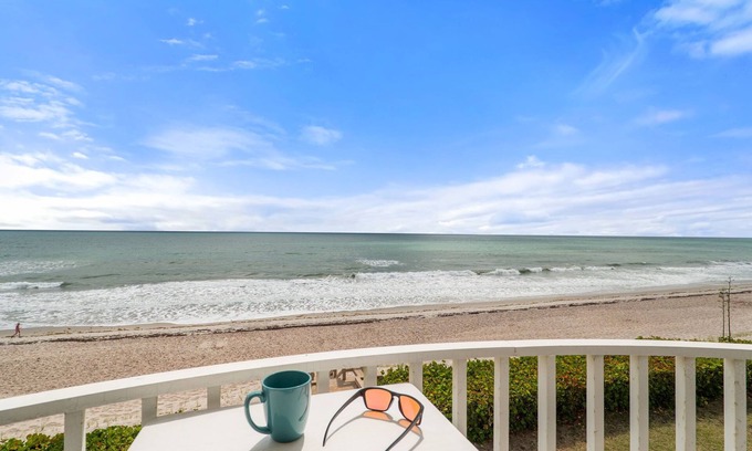 Indian Harbour Beach Condominio | Escapada frente al mar en una ciudad acogedora