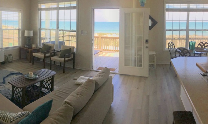 McCutcheon Field Casa | FRENTE AL MAR, Decoración Chic, Acceso Prv Bch, Wifi EN La Playa!