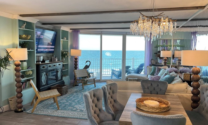 McCutcheon Field Condominio | Oceanfront Luxury, Bikes,Paddle-boards, Kayak,Surfboard are Included