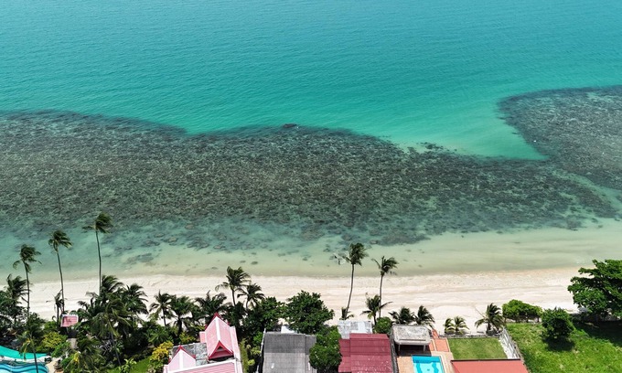Bang Po Hotel | Oceanfront Villa at Bang Po Beach