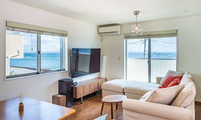 Yokosuka Casa | Oceanfront Villa Hale Kahakai