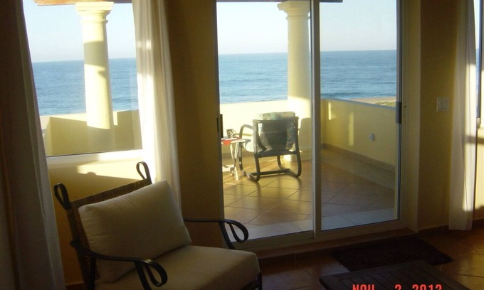 Todos Santos Villa | FRENTE AL MAR! Whale View Inn