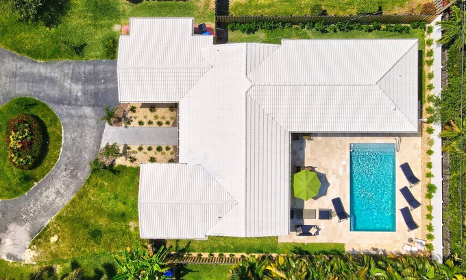 Lauderdale-by-the-Sea Casa | Oceanic beach house 4-bedrooms, 3-bathrooms
