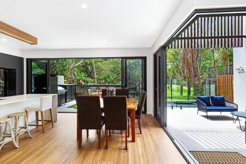 Warana Casa | Oceanic-Pet Friendly Townhouse 8min to Mooloolaba