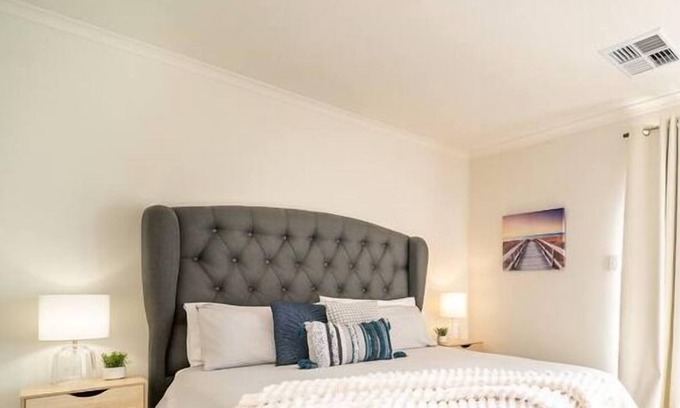 Christies Beach Casa | Oceanside at Christies Beach