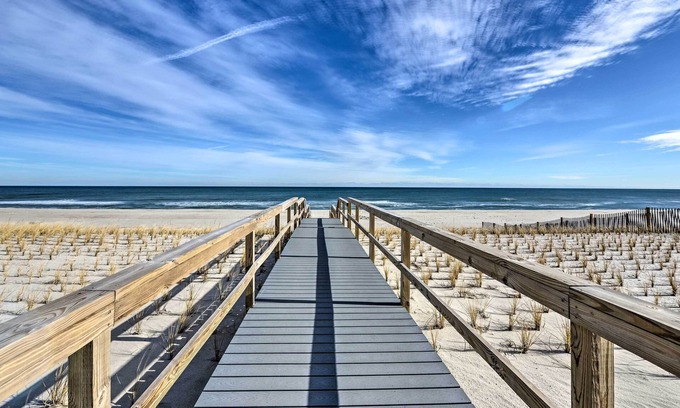 Mantoloking Casa | ¡NUEVO! ¡Casa de playa de Oceanside en la comunidad de Pvt Beach!