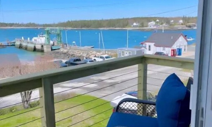 Bass Harbor Casa | Oceanside Cottage Near Acadia National Park