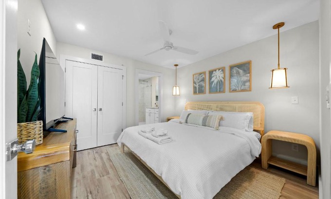 North Carolina Coast Casa | Oceanside Oasis Oceanfront with Pool and Elevator