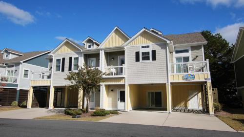 Corolla Light Casa | Oceanside, Patio, Hot Tub, Rec Room, BV8A, Break Away