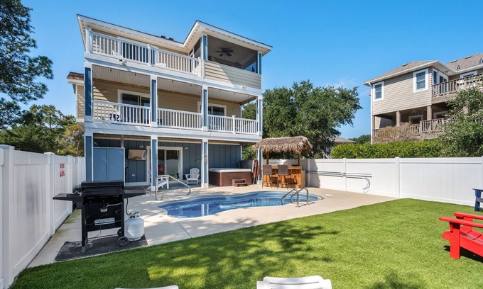 Whalehead Beach Casa | Oceanside,Pool,Spa,GameRm,7MinWalk2Beach&Sound New