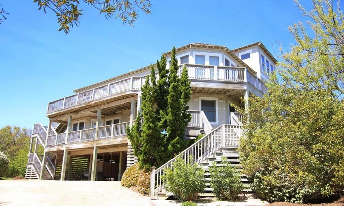 Duck Casa | Oceanside, Screened Porch, 100 ft to Beach Access, SA180, Siren Song