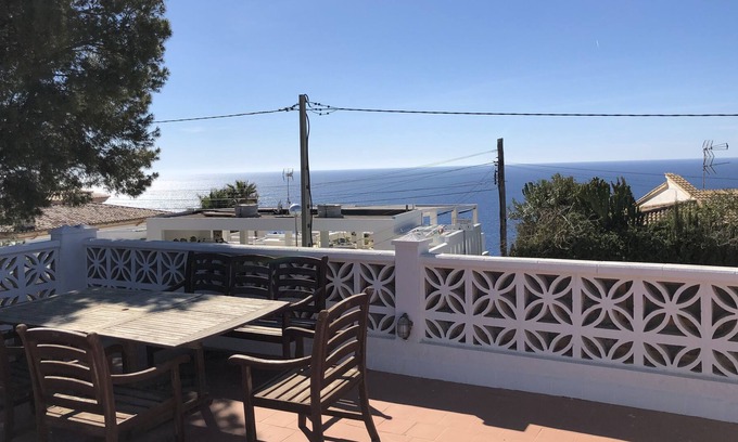El Toro Casa | Villa frente al mar con vistas al Mediterráneo