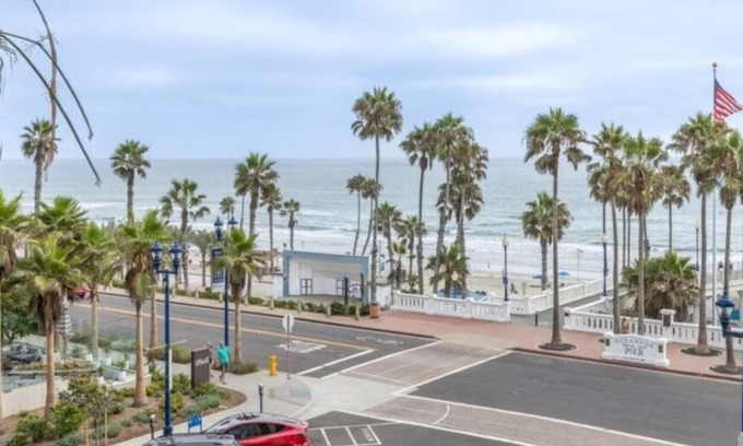 Townsite Complejo | Oceonside Pier Resort by Wyndham 2 Bdrm