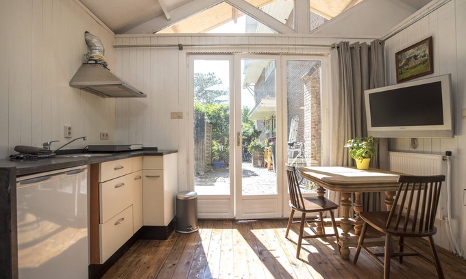 Zandvoort Chalet De Esquí | Ocho. Muy recomendado si buscas un lugar acogedor para alojarte en una quie