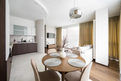 Ochota Apartamento | Ochota Prime Loft Apartment by BookingHost