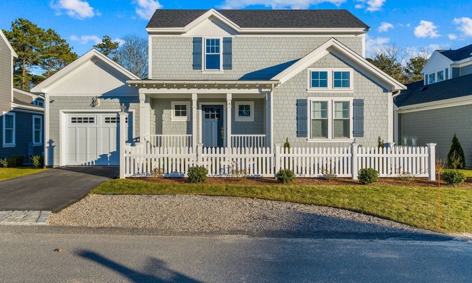 New Seabury Casa | Ockway Village, New Seabury-New Rental, 4 bed, 4 bath, pool, 2-week minimum