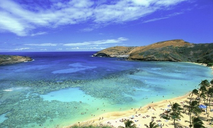 Hawaii Kai Casa | Summer 2024 June, July, August 12,500/month Oceanview 5 bedroom/3 bathroom Home