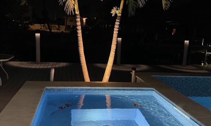 Fort Myers Beach Casa | ¡Casa grande y ubicación perfecta para vacaciones familiares y reuniones!