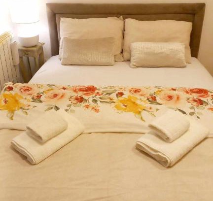 Cacak Apartamento | Odiseja