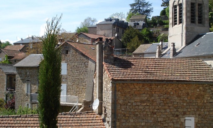 Millau Cabaña | De Carácter rural cerca de Millau En Pueblo con Encanto en Saint-Leons