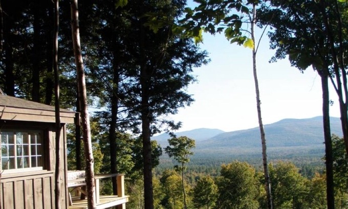 Sunday River Area Cabina | Off Grid Remote Cabin with Amazing Mountain Views