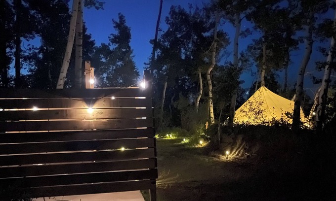 Glenwood Springs Alquiler De RV | Off-Grid Yurt in White River National Forest Pet-Friendly!