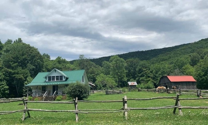 Todd Otro | Off-the-Grid Historic 1930 Farmhouse Adventure on Working Horse Farm with Sauna