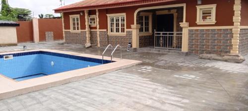 Ota Casa | Ogunyemi's Villa - Ijàkò