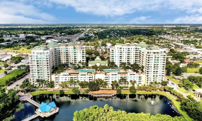 Boynton Beach Condominio | OH-SO-MUCH-BETTER-THAN-A-HOTEL!!! ASK FOR 2-WEEK DEAL! -ONLY 1,200!!