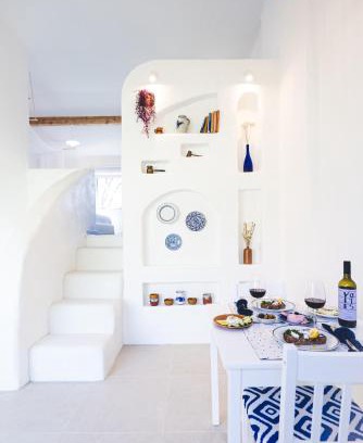 Blaimont Casa | Oia Moon