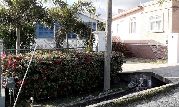 Oistins Casa | Oistins Bungalow 3 minutos a pie de la playa - Tranferts Aeroport inlcus