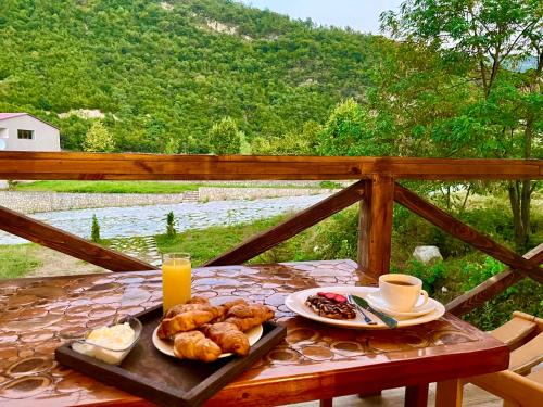 Kaputan Cama Y Desayuno | Ojakh Resort