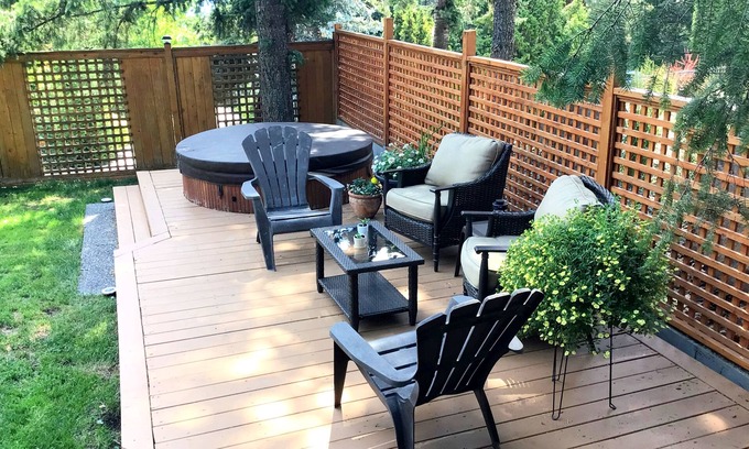 West Kelowna Estates Casa | Okanagan Getaway - pool, hottub, central location